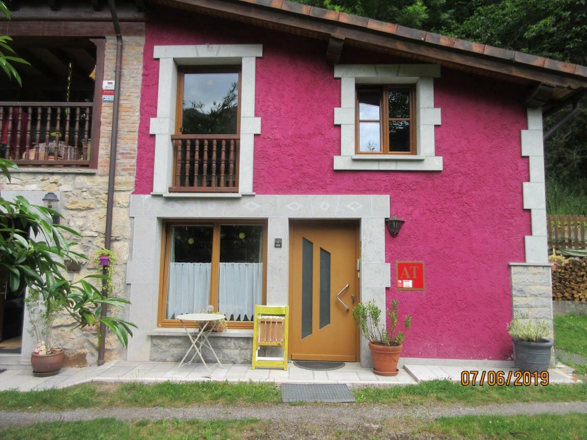 La Muria Apartment Onís Exterior foto